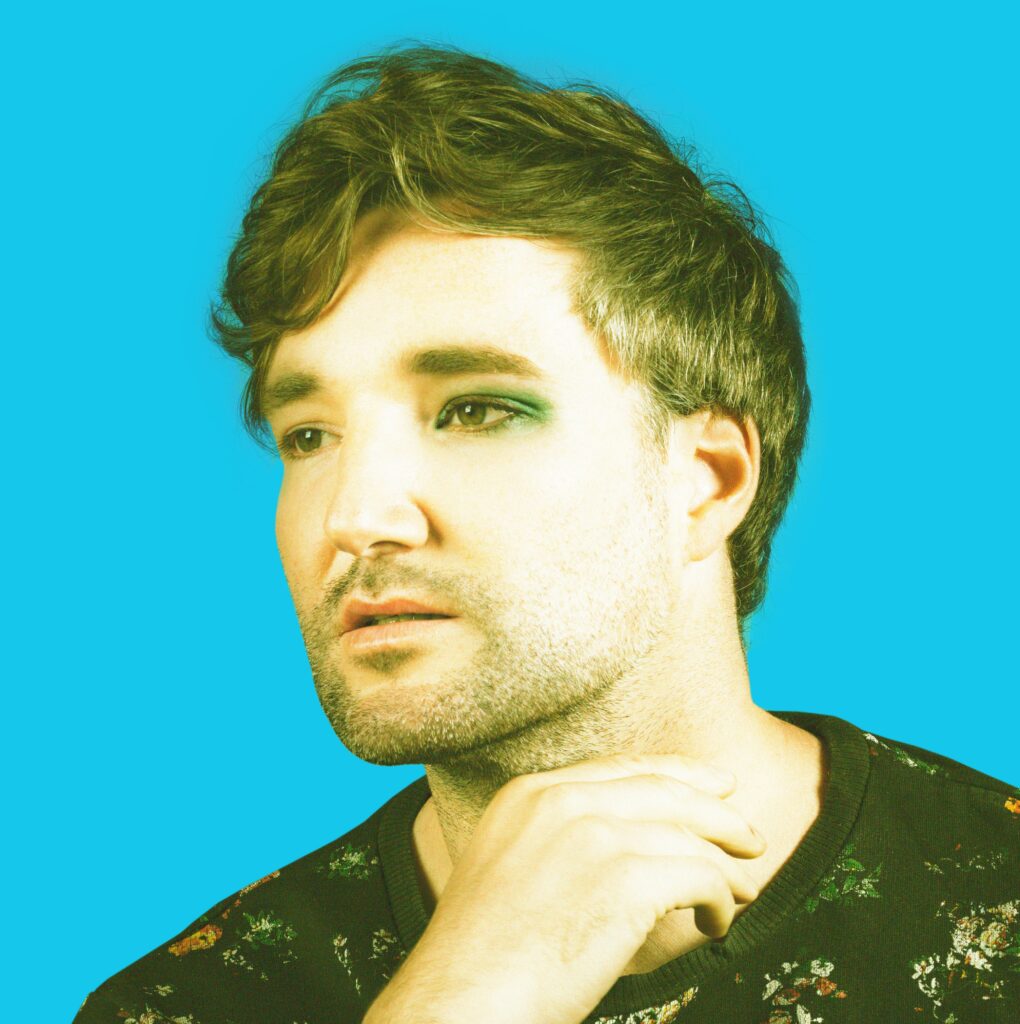 DIVAN & THE HOUSEOF QUOI