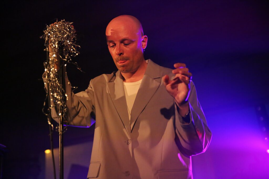 JOHANNES IS ZIJN NAAM © Hans Lenvain