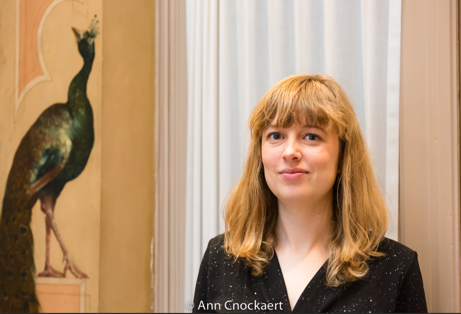 HUMAN WITHOUT GRAVITY © Ann Cnockaert