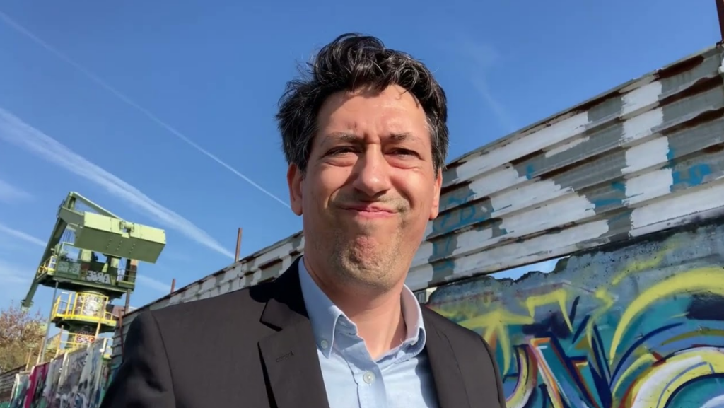 STEVEN H © STEVEN H