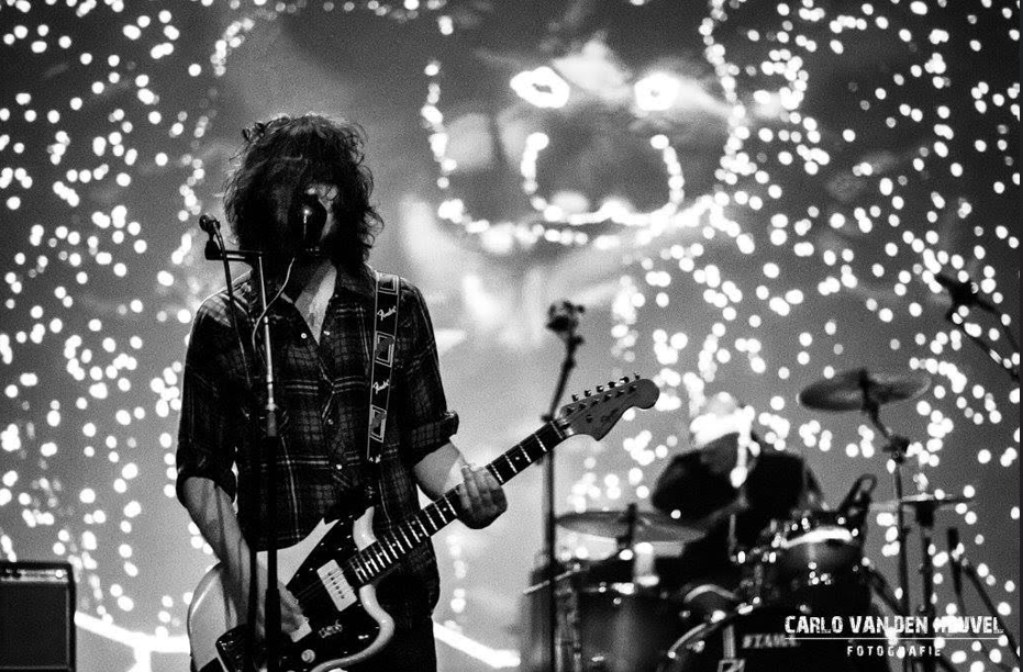 FAKE INDIANS - STOF JANSSENS © Carlo Van Den Heuve