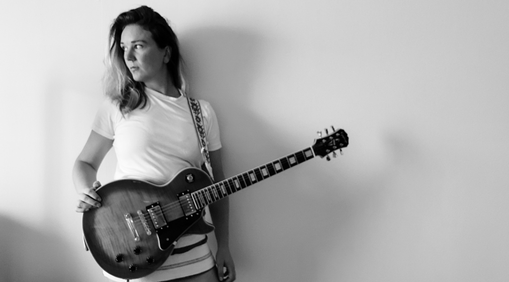 HELEN FRANCIS © Hugo Van Camphout