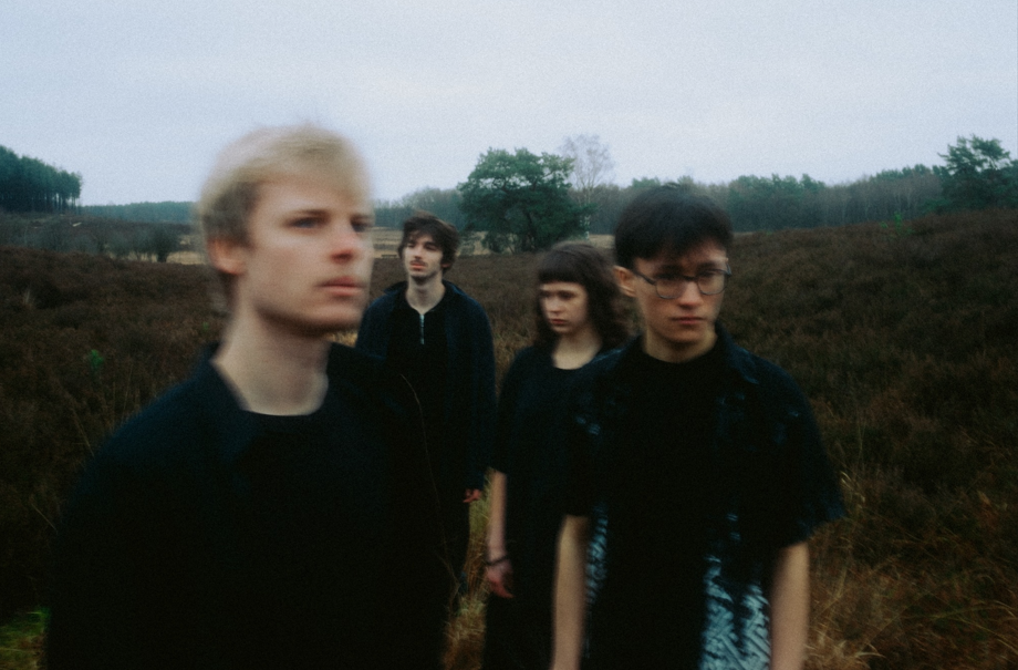 NEPTUNE BLOOM © Zina Kenens