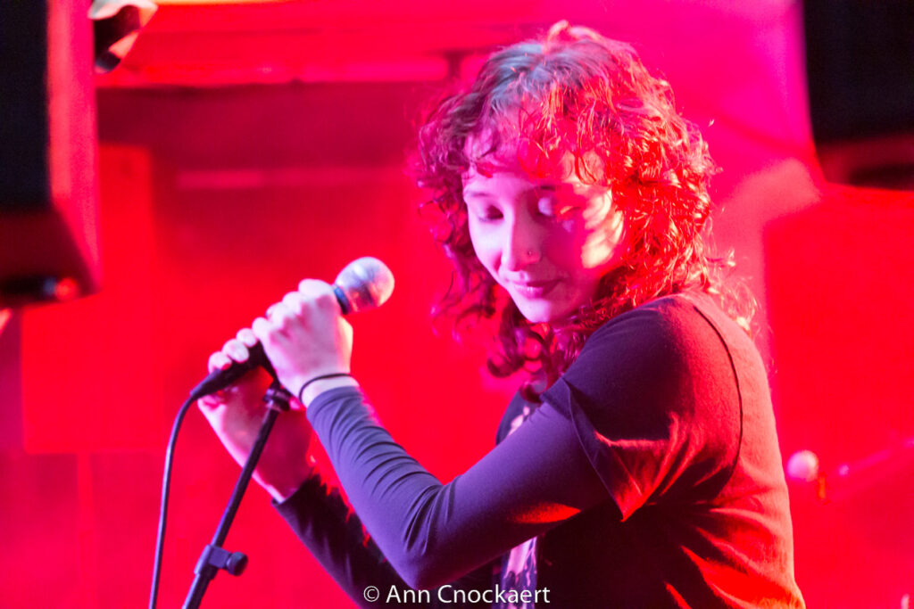 SUNCHASER © Ann Cnockaert