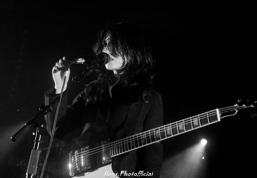 HEARTWORMS © Hans Vermeulen