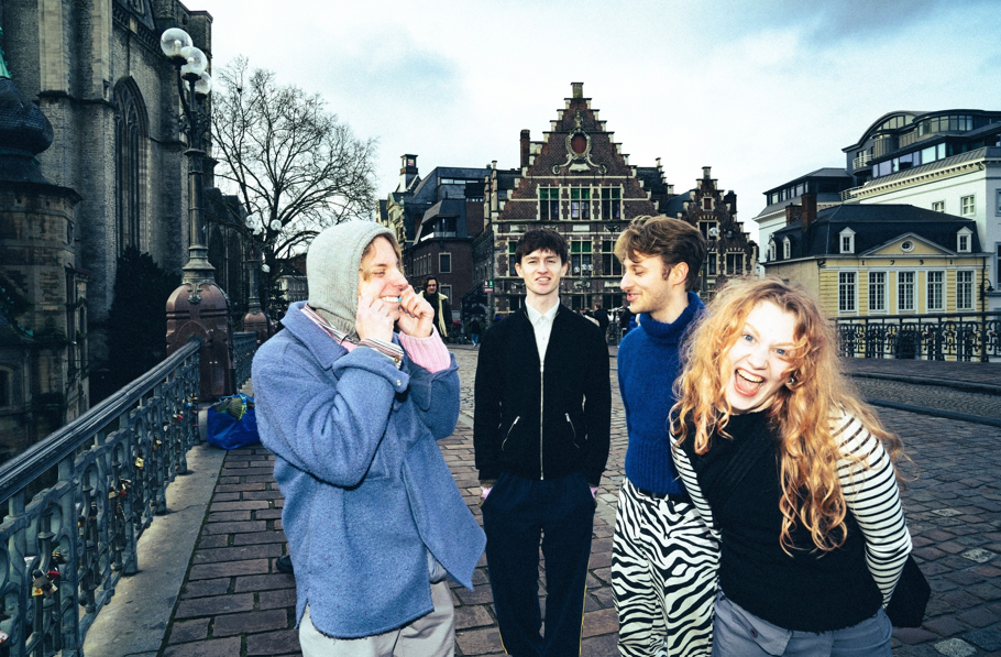 KLEINPUNK © Femke Appeltans