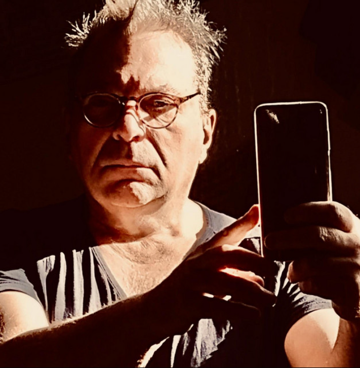 LUC VAN ACKER © LUC VAN ACKER