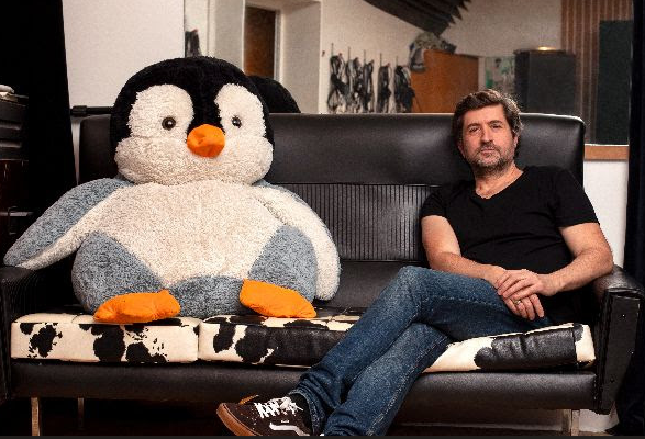 TOM HELSEN © Thomas Richard Mertens