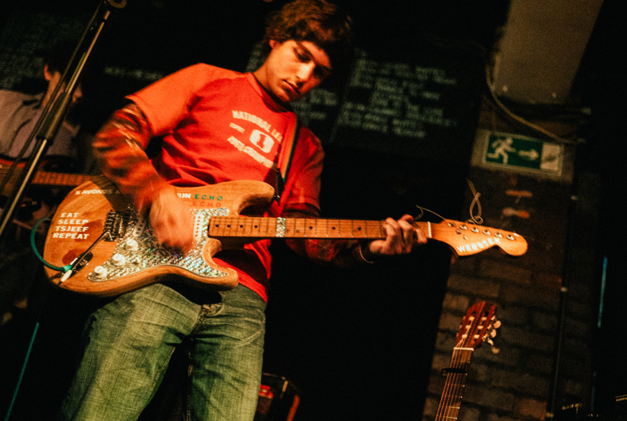 CAMILO DONOSO © Jules Stallaerts