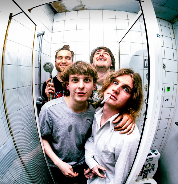 GEITENVEL © Eva Swennen