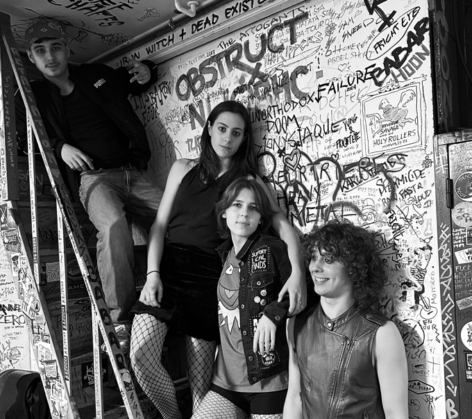 GENDER REVEAL ATOMIC BOMB © Grant Ramsey