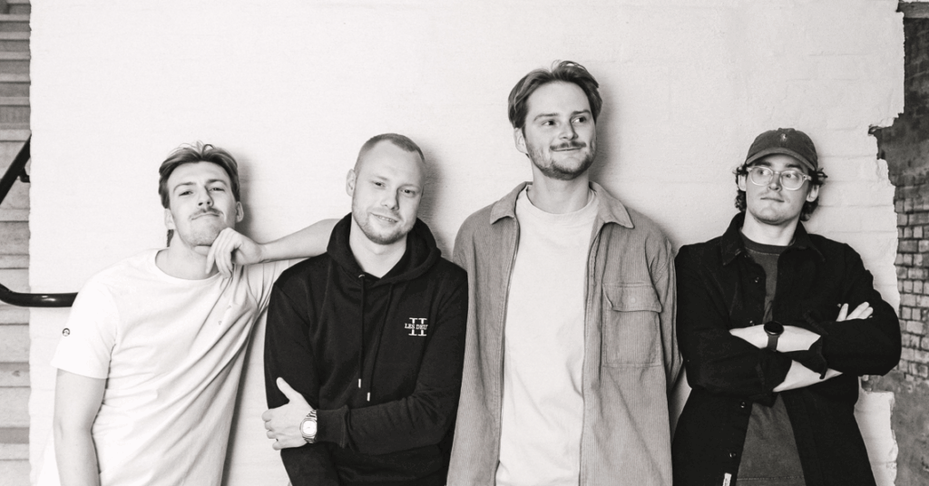 My Lennis © KodakFem