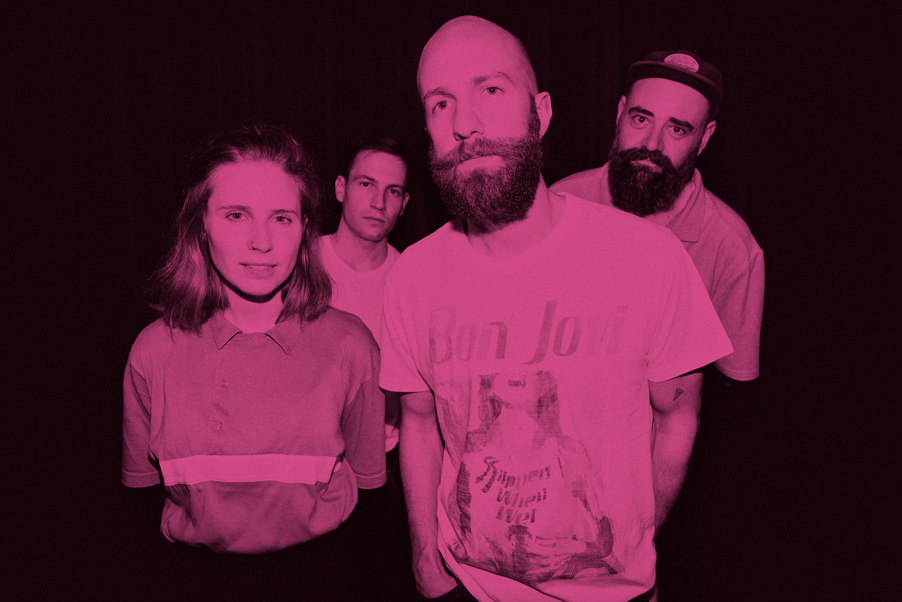 TEAM APOLLO © TEAM APOLLO